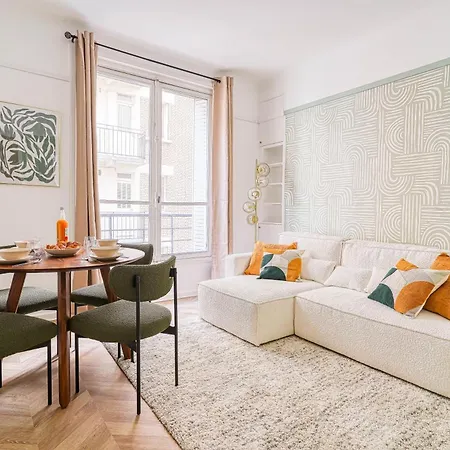 Neuilly-sur-seine, Calme Et Raffine * Neuilly-sur-Seine